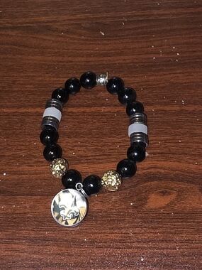 Black and Gold Beaded Charm Bracelet